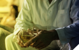 Image: Man Drinking Alcohol